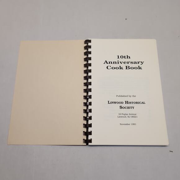 Favorite Family Recipes Community Cookbook Linwood Historical Society New Jersey - Picture 7 of 9